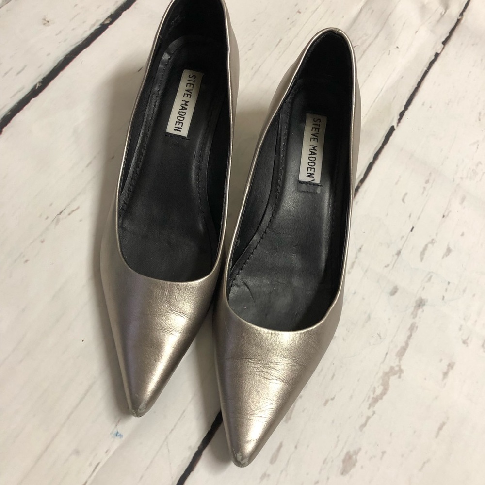STEVE MADDEN Women’s Metallic Heels Size 6.5